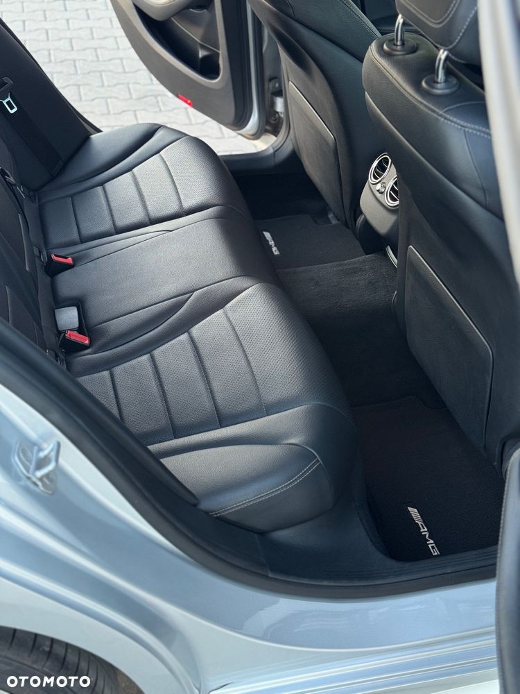 Mercedes-Benz Klasa C 180 7G-TRONIC AMG Line - 20