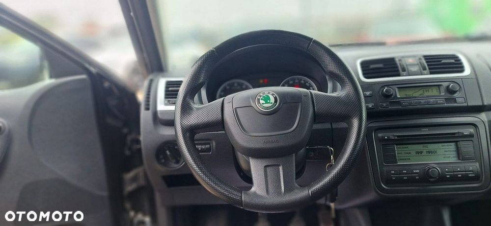 Skoda Fabia - 10