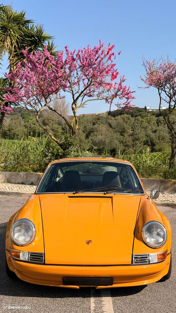 Porsche 911 Série F - 59