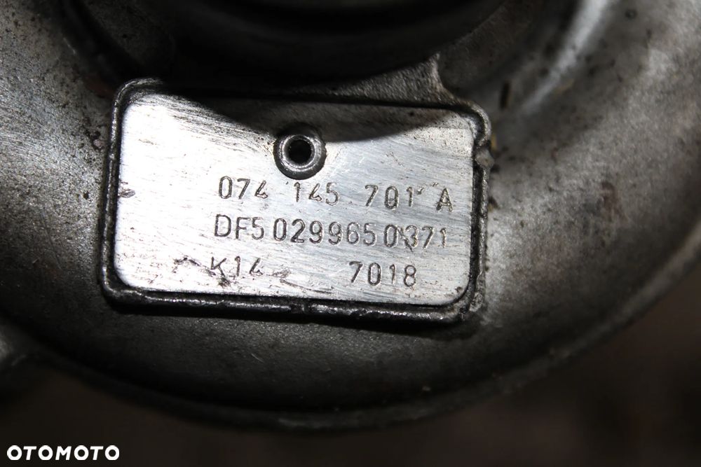 VW T4 2.5TDI TURBOSPRĘŻARKA 074145701A - 2