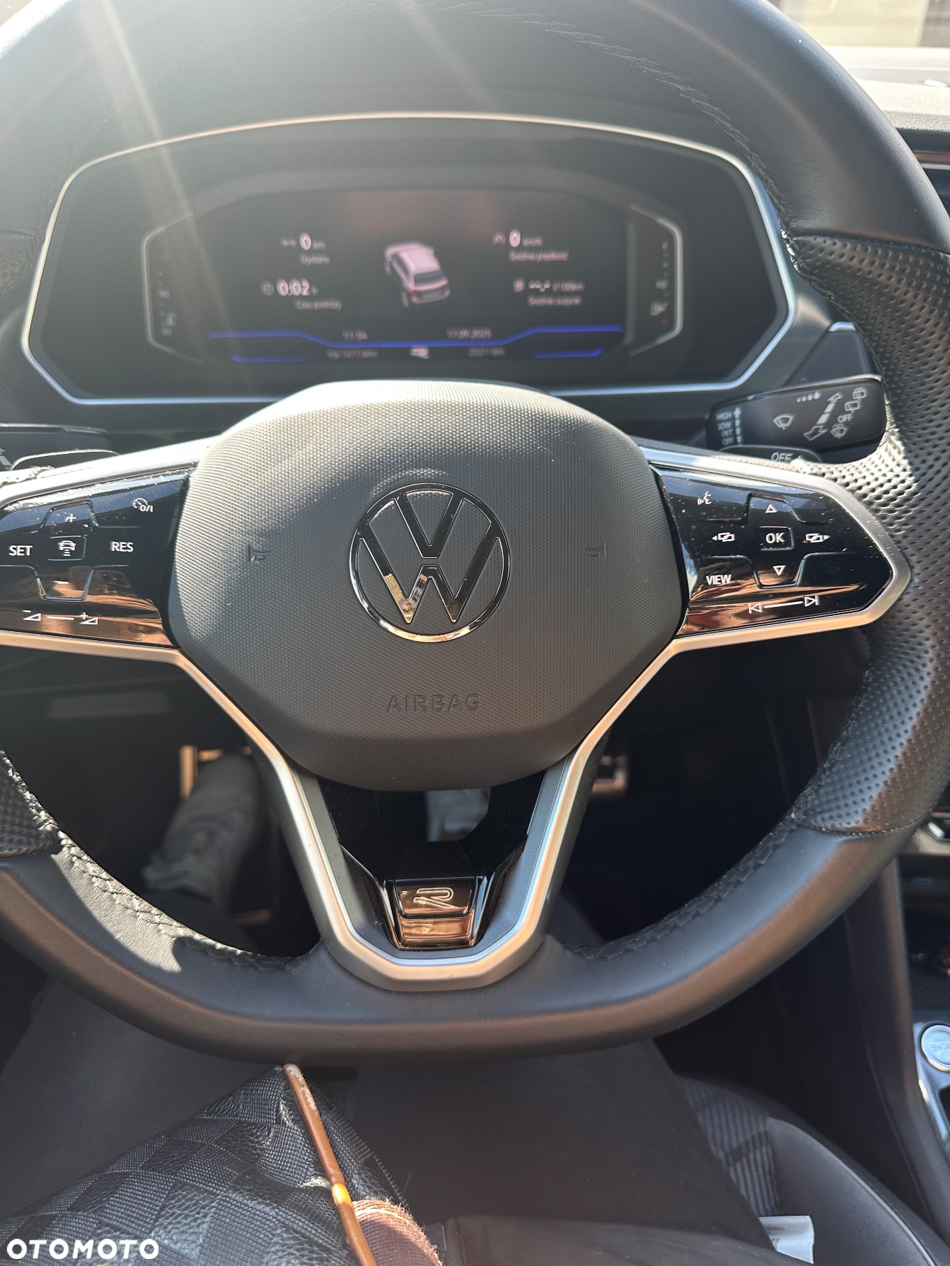 Volkswagen Tiguan ver-1-5-tsi-evo-r--line-dsg - 6