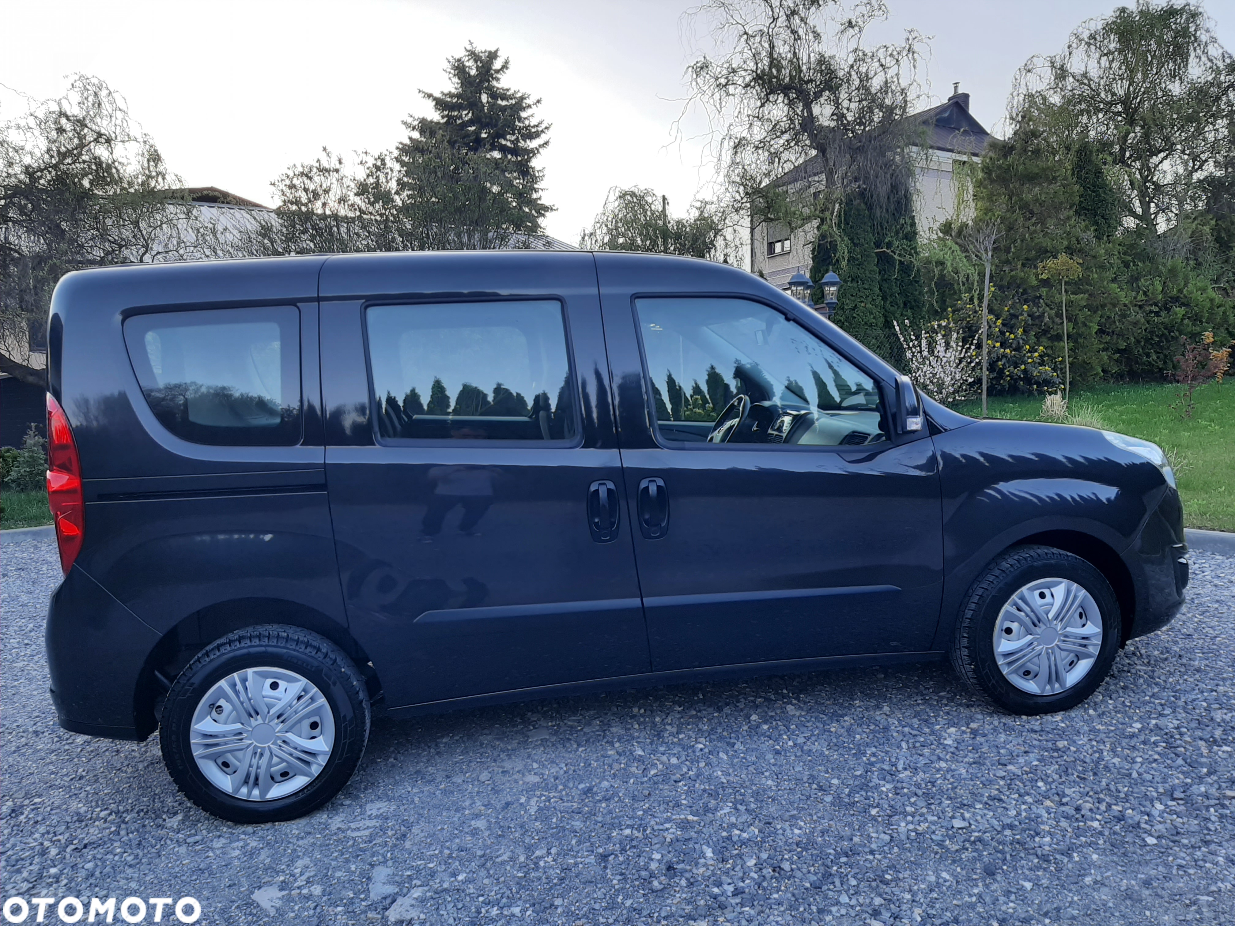 Opel Combo Tour 1.4 Cosmo - 40
