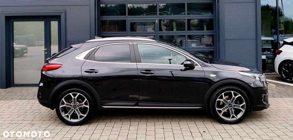 Kia XCeed 1.5 T-GDI M - 3