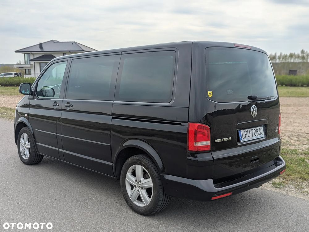 Volkswagen Multivan - 7
