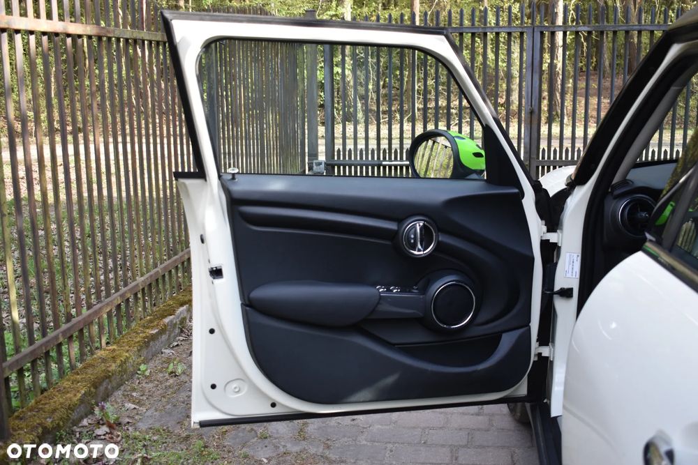 MINI ONE Standard - 9