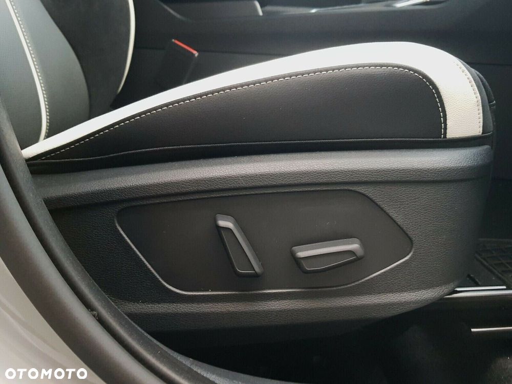 Kia Sportage 1.6 T-GDI HEV GT Line 2WD - 28