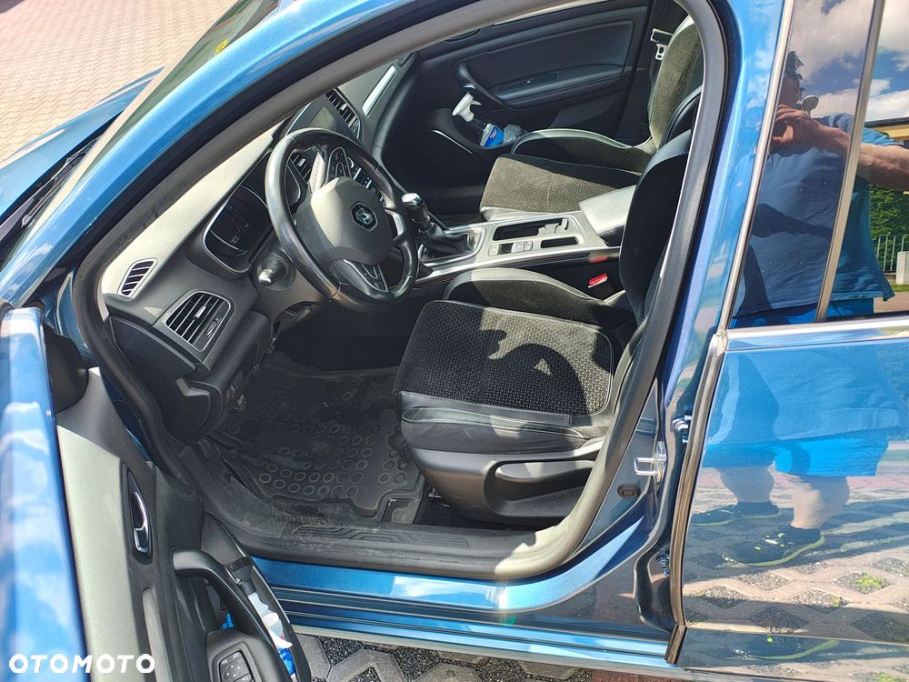 Renault Megane 1.5 dCi Intens - 8