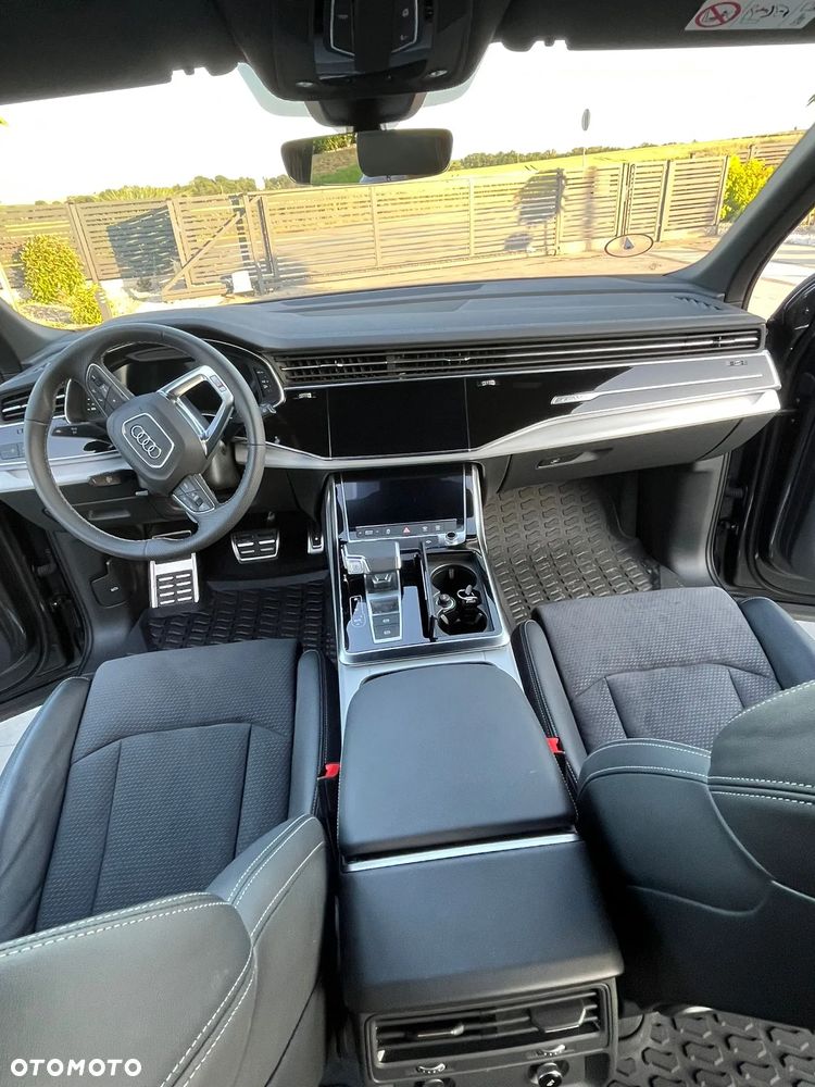 Audi Q7 - 15