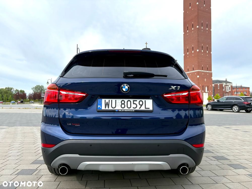 BMW X1 xDrive20d xLine - 5