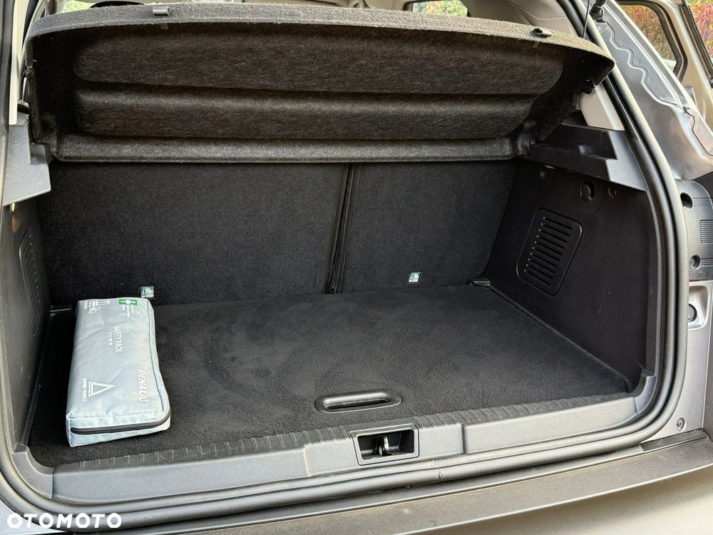 Renault Captur - 27