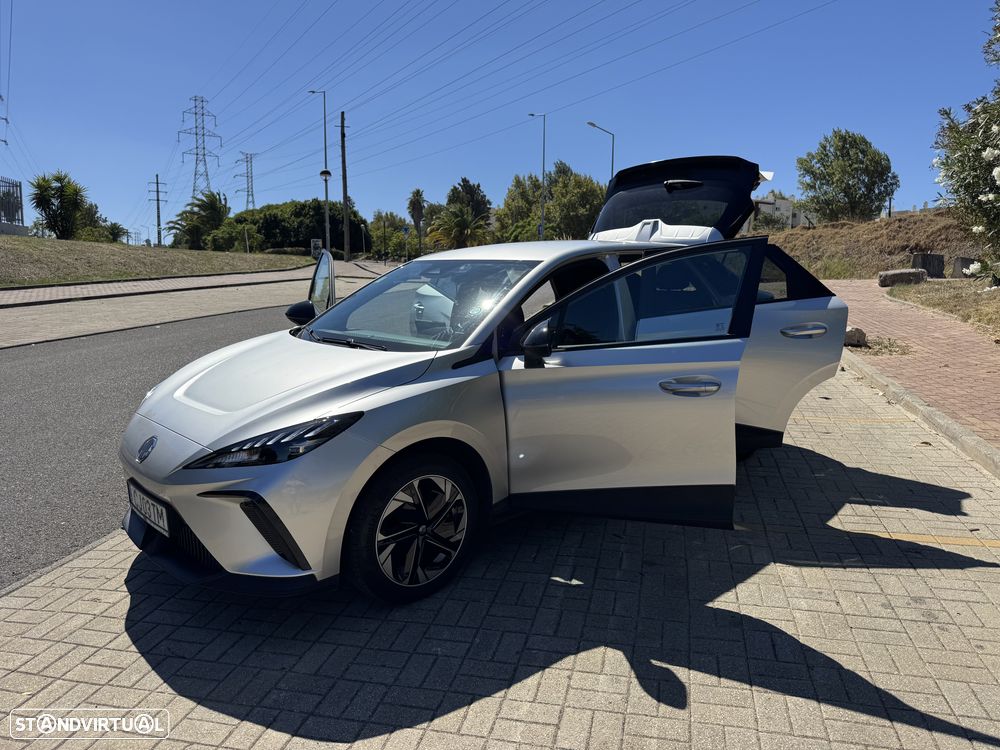 MG MG4 64 kWh Comfort - 6