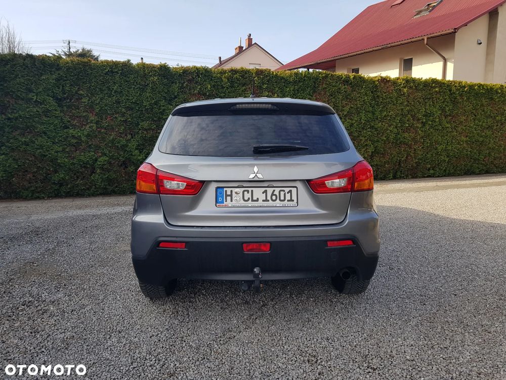 Mitsubishi ASX - 6