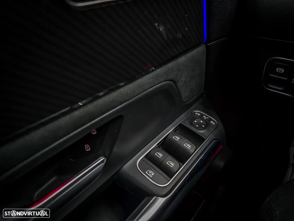 Mercedes-Benz GLA 180 d 8G-DCT Edition AMG Line - 45