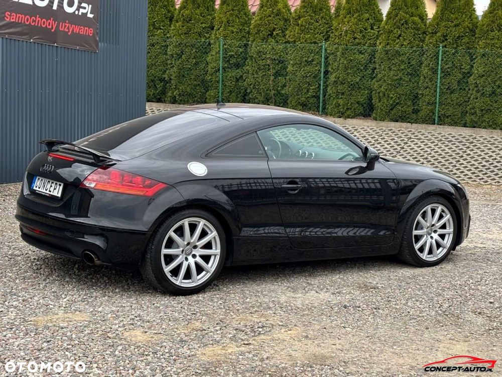 Audi TT Coupé - 16