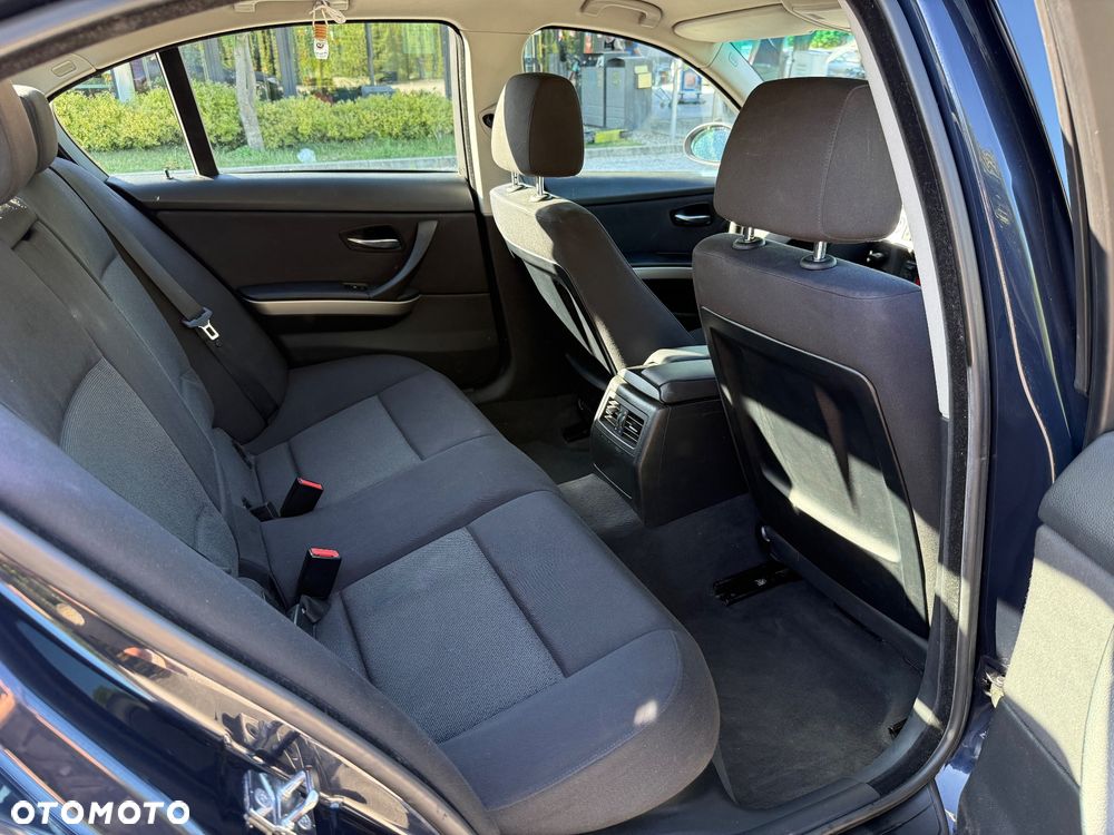 BMW Seria 3 - 14