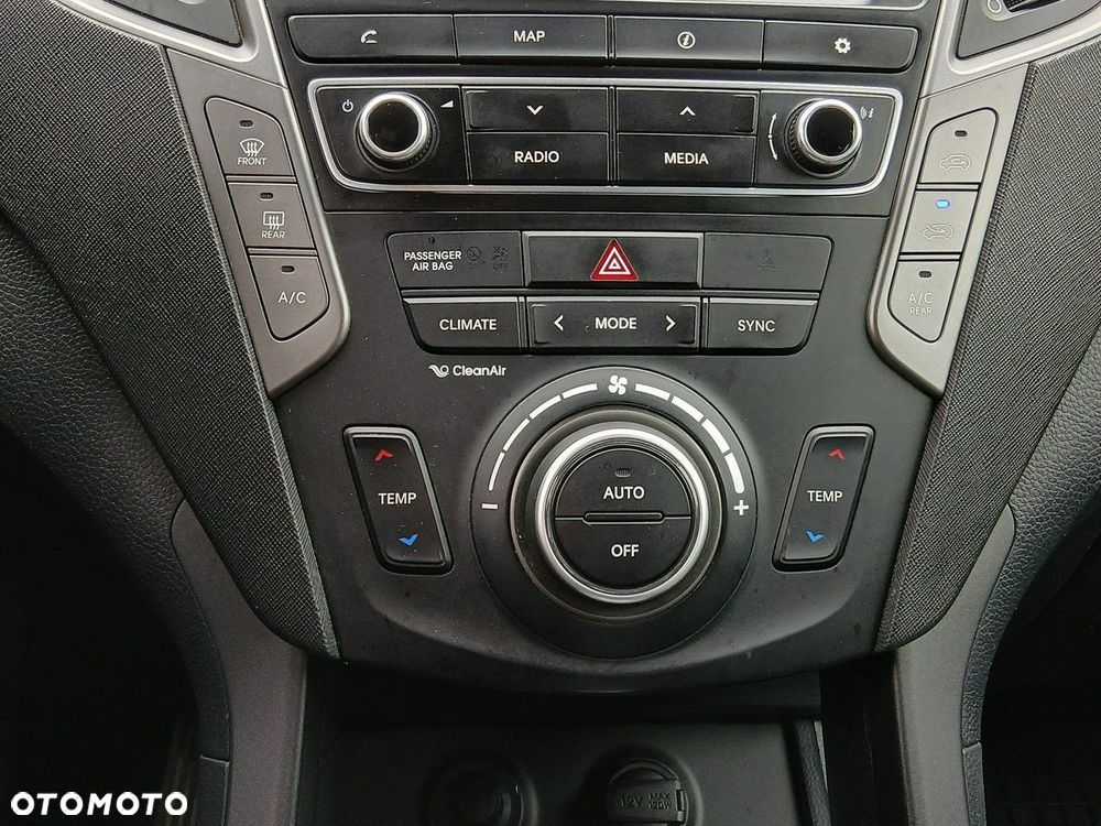 Hyundai Santa Fe - 28