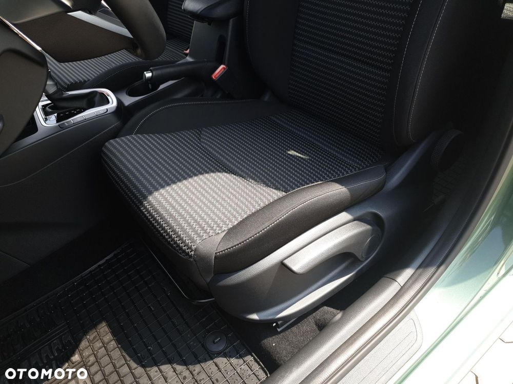 Kia Ceed 1.5 T-GDI M DCT - 12