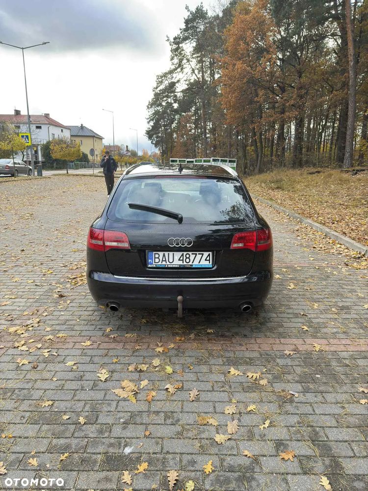 Audi A6 - 4
