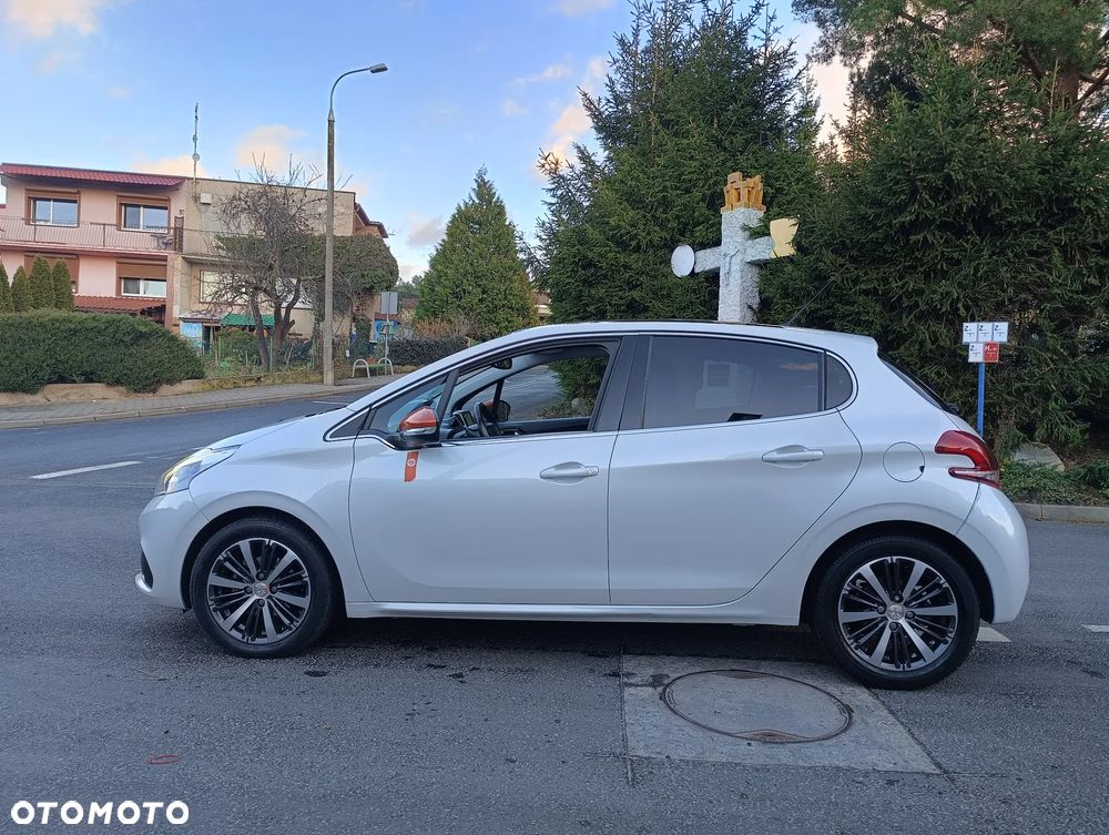 Peugeot 208 PureTech 110 Stop & Start EAT6 Tech Edition - 3