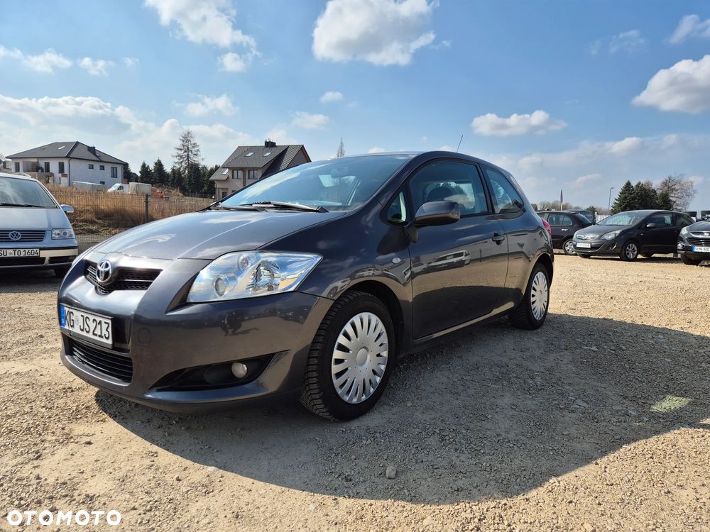 Toyota Auris 1.4 VVT-i