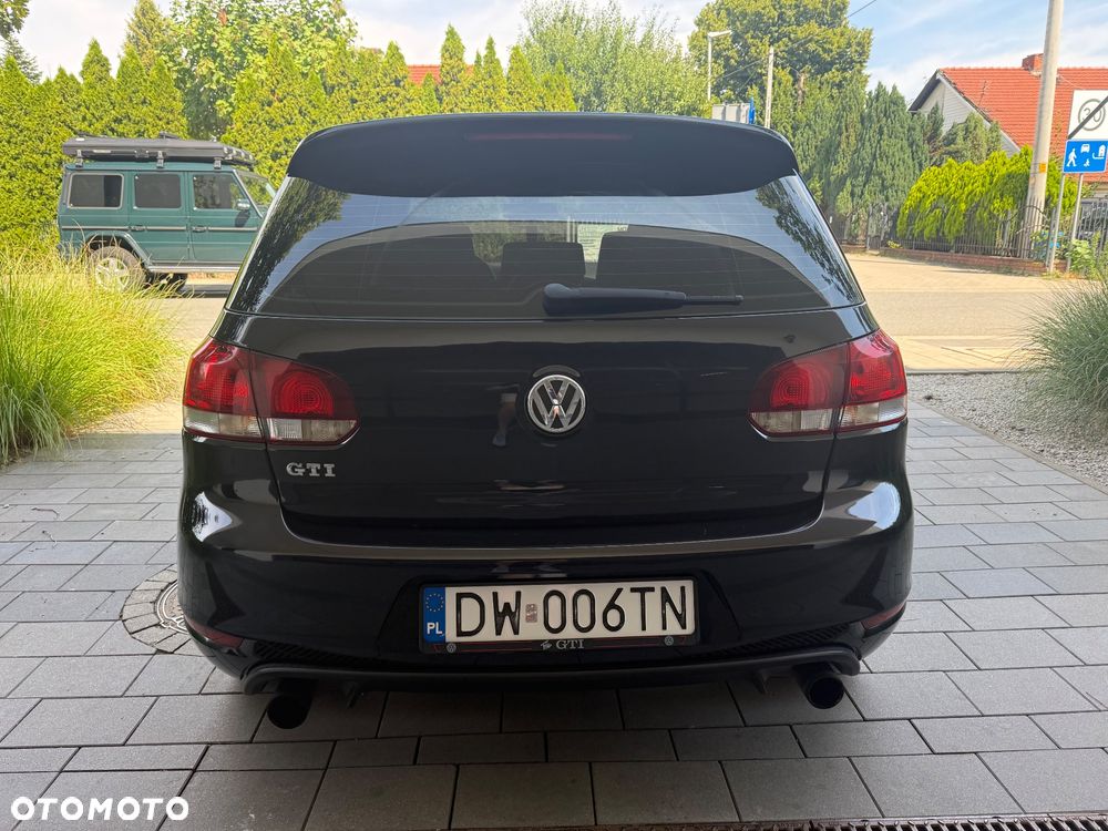 Volkswagen Golf 2.0 GTI - 22
