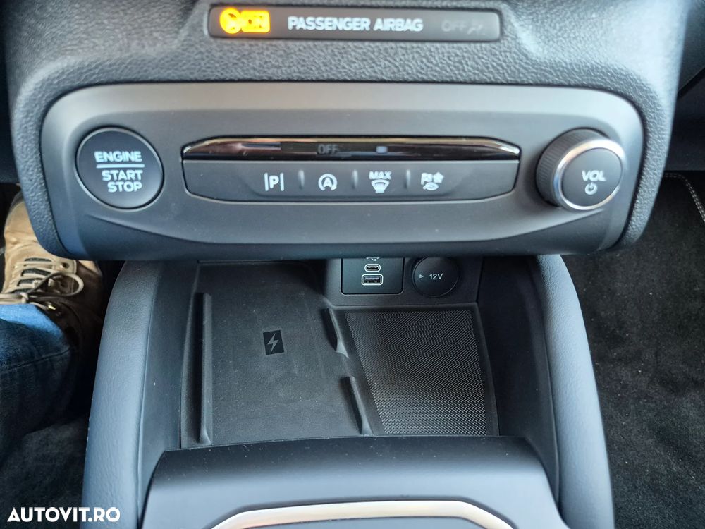 Ford Focus 1.0 EcoBoost 7DCT MHEV Titanium X - 23