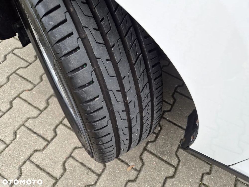 Hyundai ix35 1.6 GDI Premium 2WD - 24
