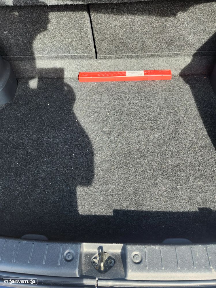 Suzuki Liana 1.3 16V GLX Prestige - 15