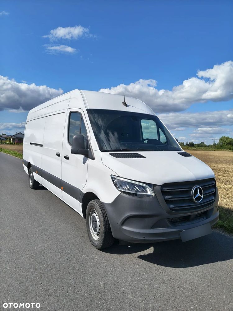 Mercedes-Benz Sprinter - 3