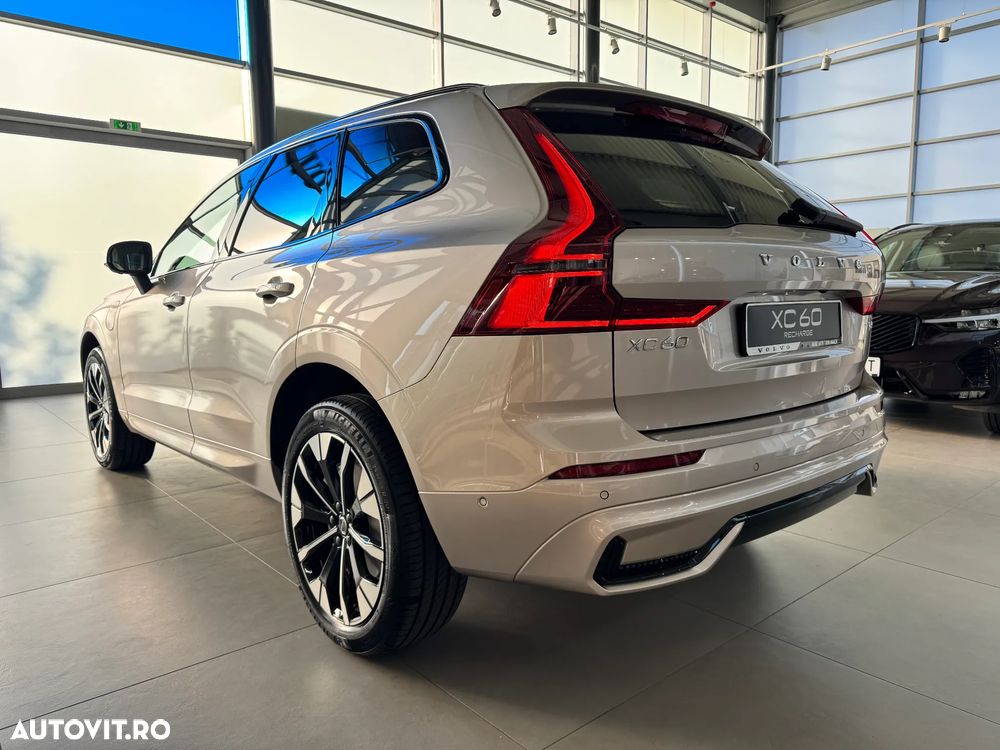 Volvo XC 60 Recharge T6 Twin Engine eAWD Inscription Expression - 7