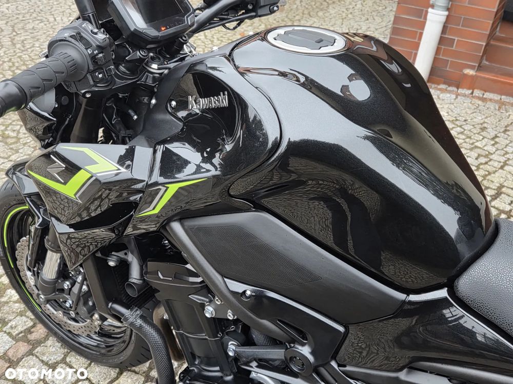 Kawasaki Z 900 - 36