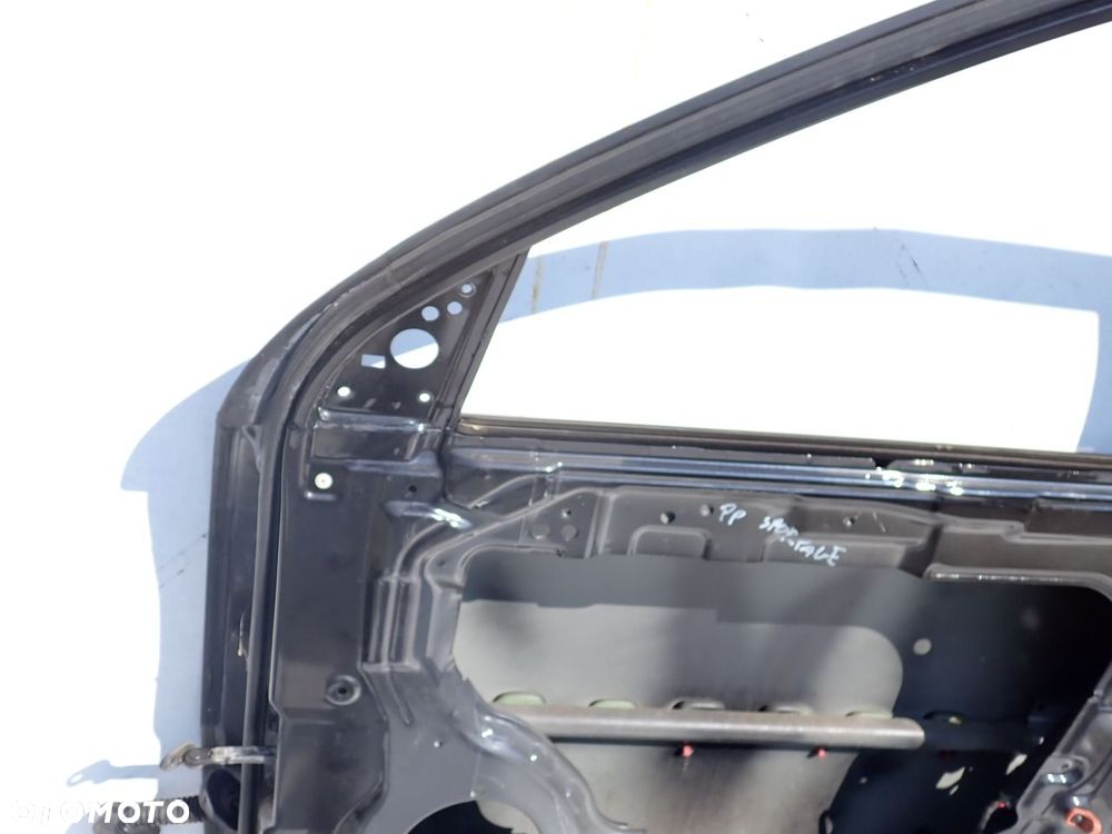 DRZWI PRAWY PRZÓD KIA SPORTAGE 2.0 II LIFT KOL:1K - 7