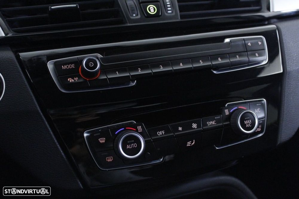 BMW X1 16 d sDrive Auto - 30