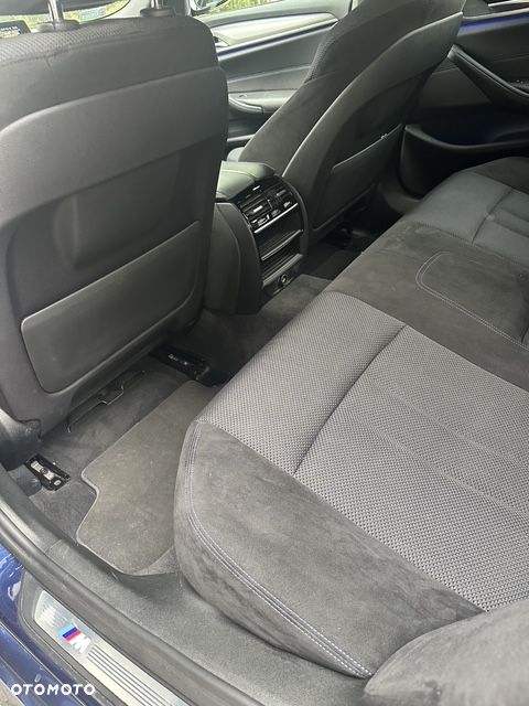 BMW Seria 5 520d Efficient Dynamics M Sport sport - 12