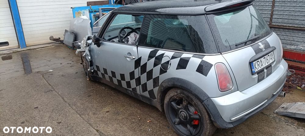 MINI ONE Standard - 5