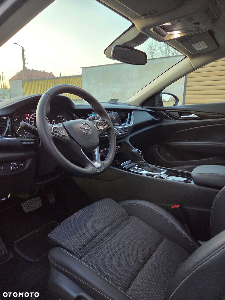 Opel Insignia 2.0 CDTI Elegance S&S - 18