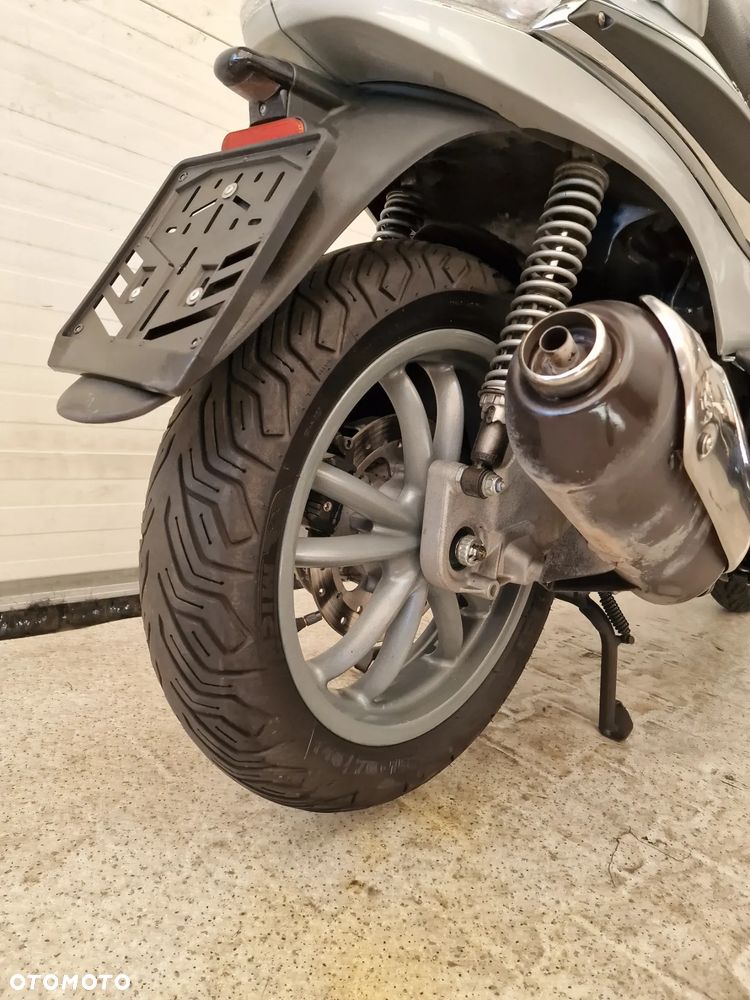Piaggio Beverly - 25