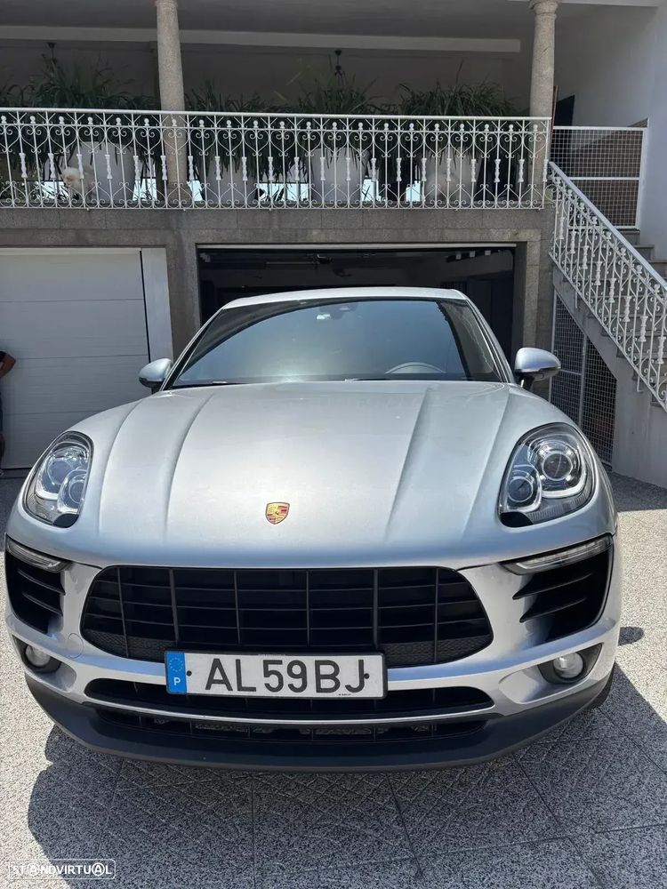 Porsche Macan - 1