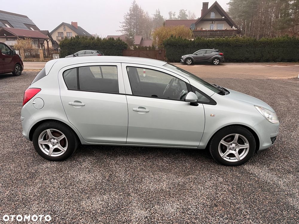 Opel Corsa - 7
