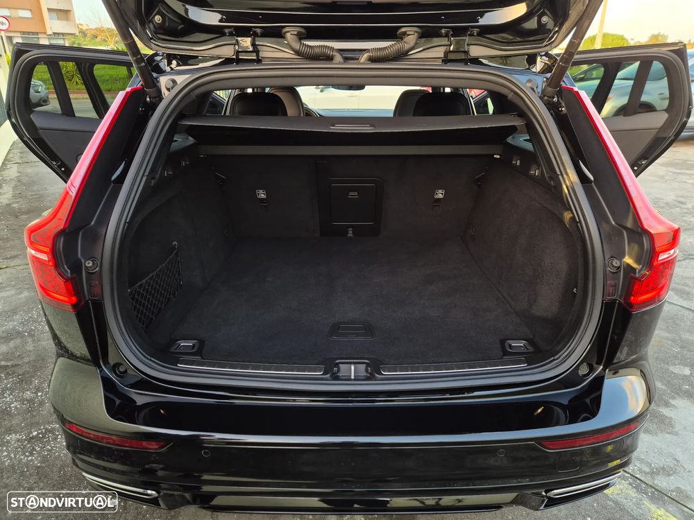 Volvo V60 2.0 B4 R-Design Geartronic - 8
