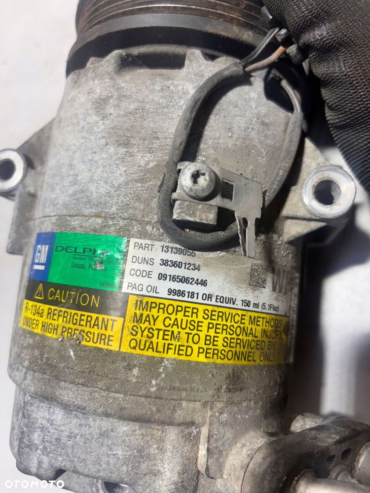 SPRĘŻARKA KOMPRESOR KLIMATYZACJI OPEL ASTRA H ZAFIRA B 13139055 - 2