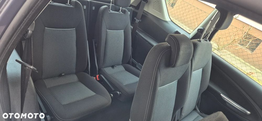 Ford S-Max 2.0 TDCi Trend - 15