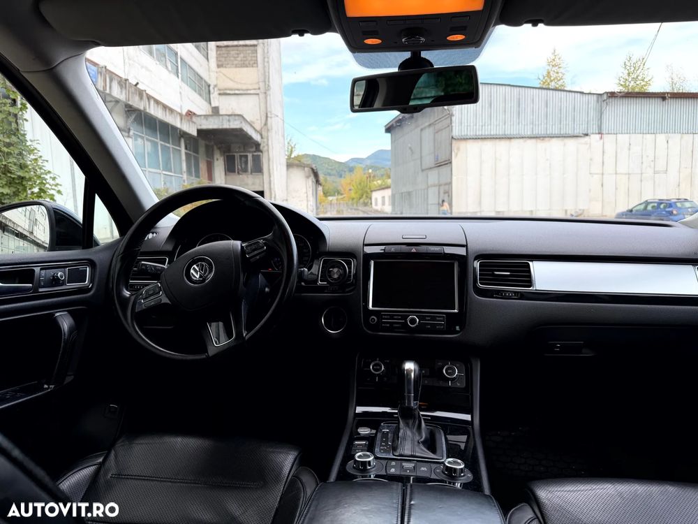 Volkswagen Touareg - 18