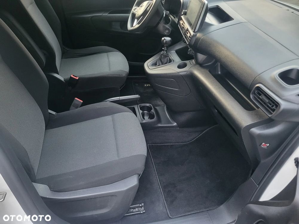 Opel COMBO - 10
