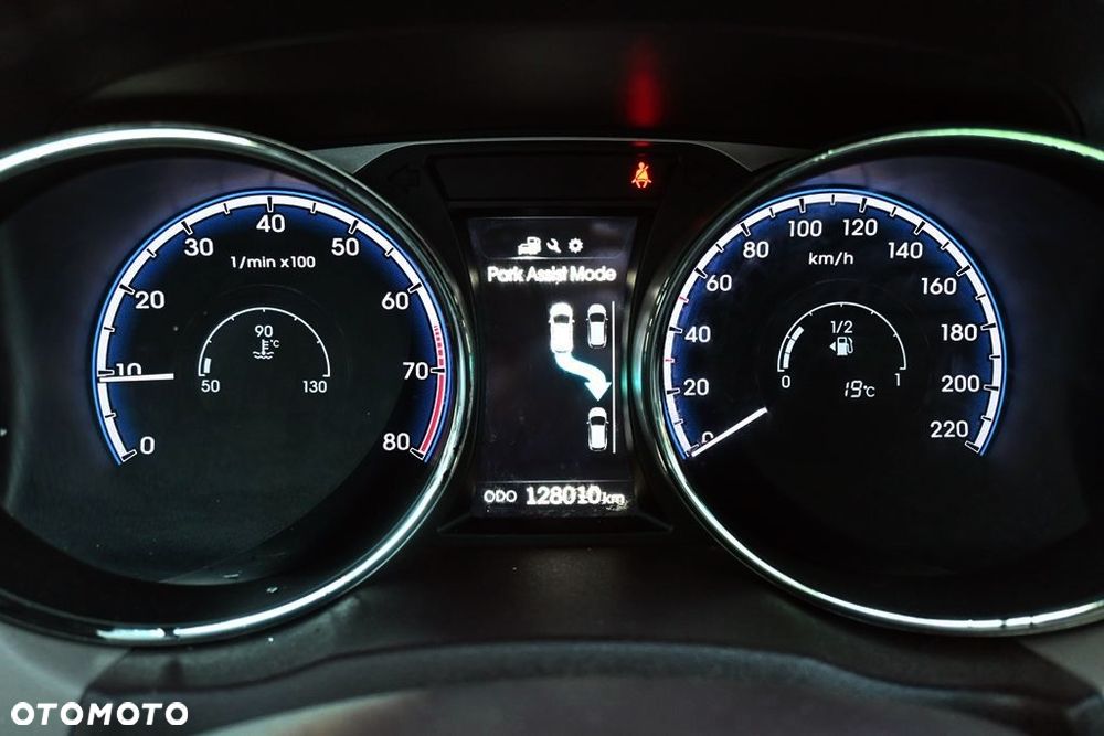 Hyundai ix35 blue 1.6 2WD Finale Gold - 38