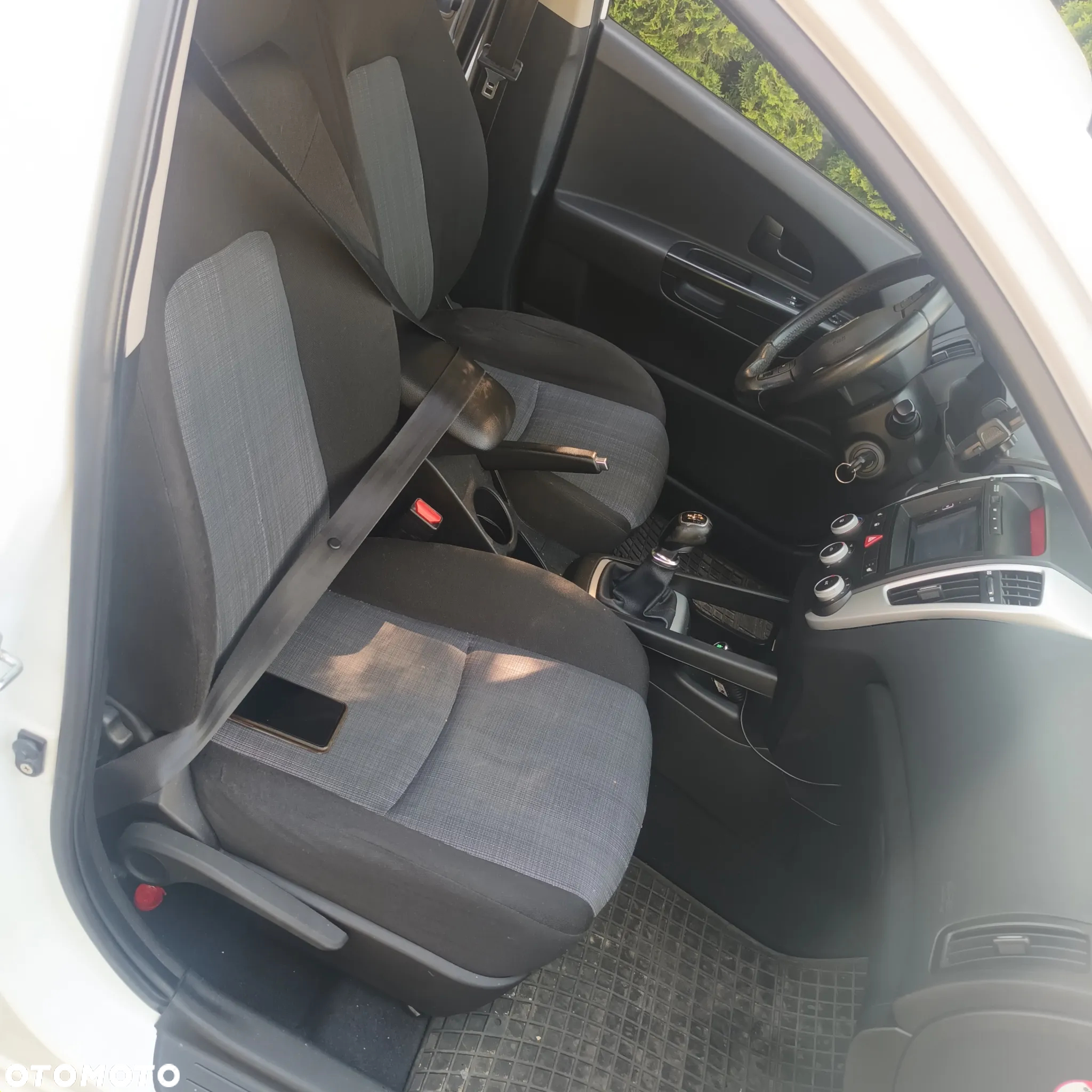 Kia Ceed Cee'd 1.6 Comfort + - 6