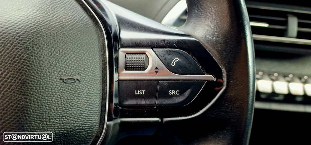 Peugeot 3008 BlueHDi 130 Stop & Start Allure Business-Pack - 18