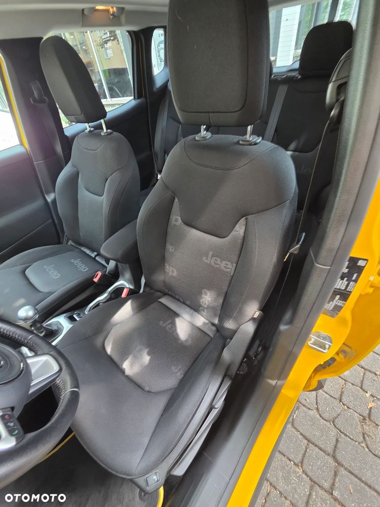 Jeep Renegade 1.6 E-TorQ Longitude FWD - 19