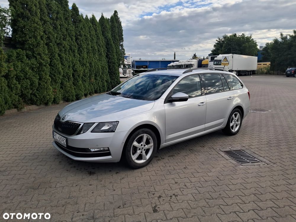 Skoda Octavia 1.5 TSI ACT Active - 1