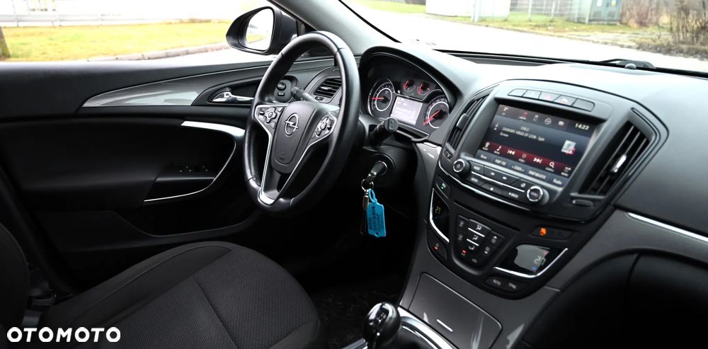 Opel Insignia - 23